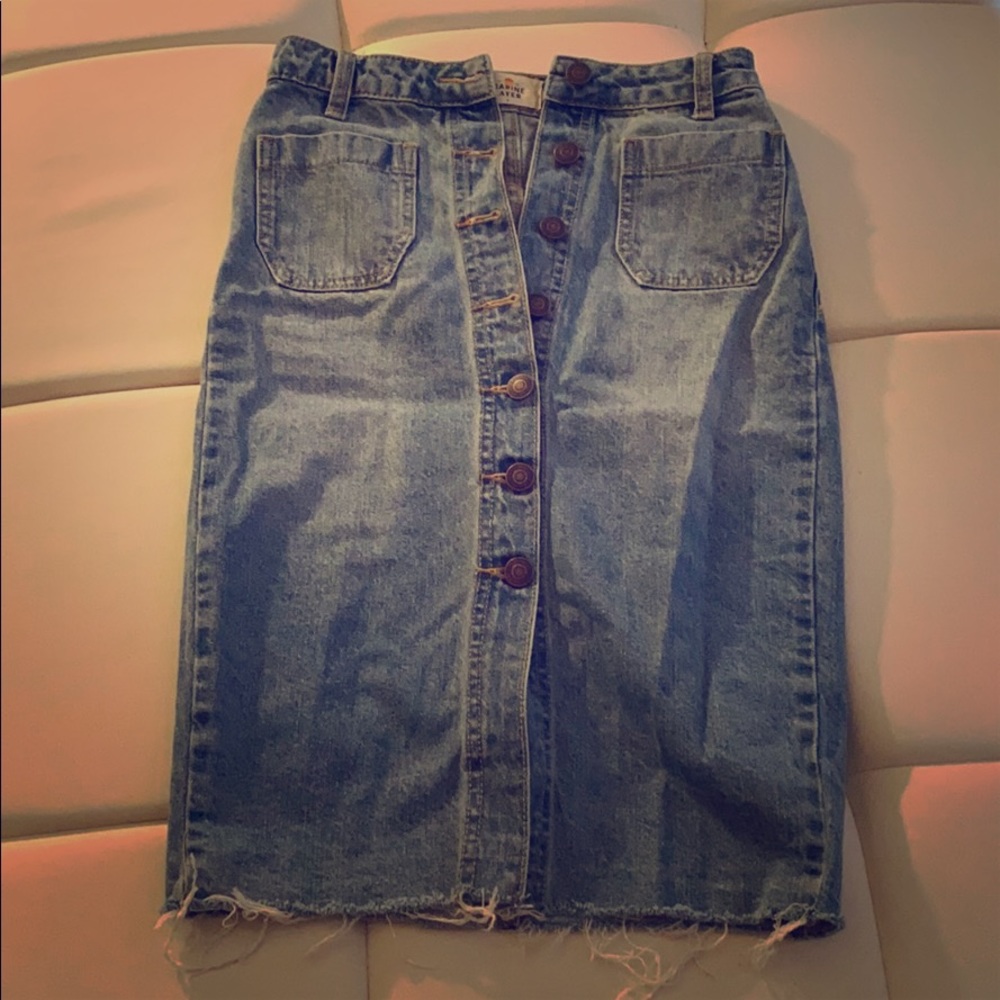 Marine Layer knee length skirt